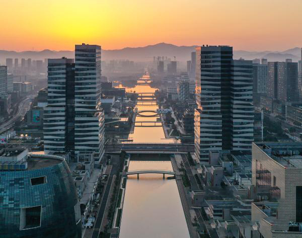 Tăng trưởng GDP 62 tỷ nhân dân tệ, đứng thứ 12 Trung Quốc! Nền kinh tế Ninh Ba cho thấy khả năng phục hồi trong nửa đầu năm