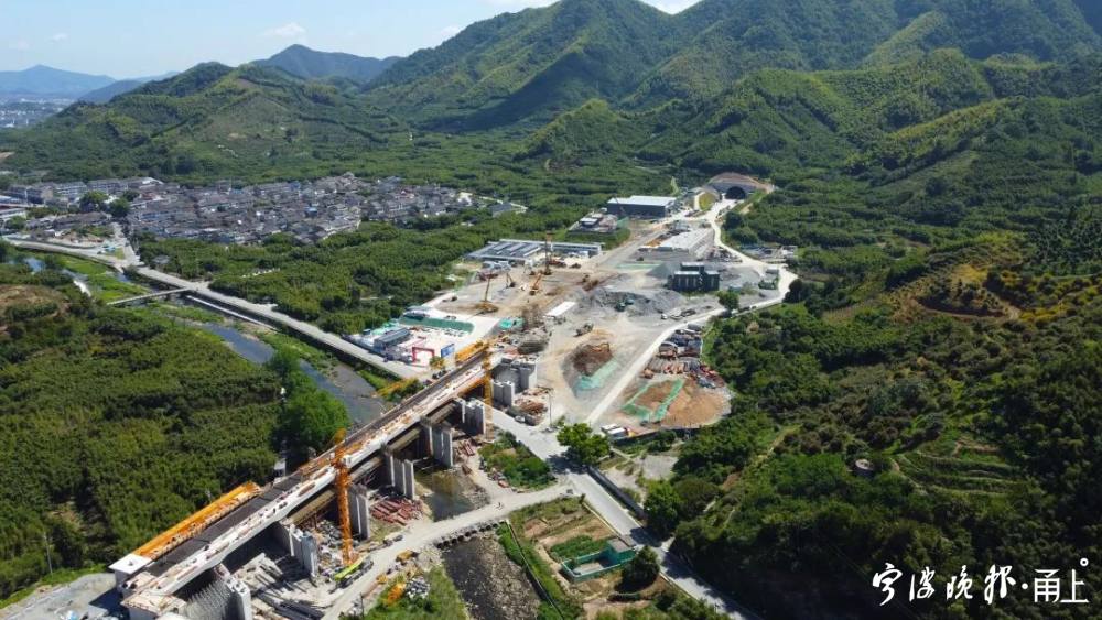 Ga Xikou của Đường sắt Jinyong, cách danh lam thắng cảnh 10 phút lái xe, sẽ khai trương vào năm tới