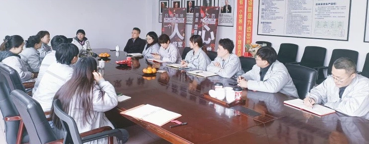 Hợp tác ngoại thương và chia sẻ kinh nghiệm