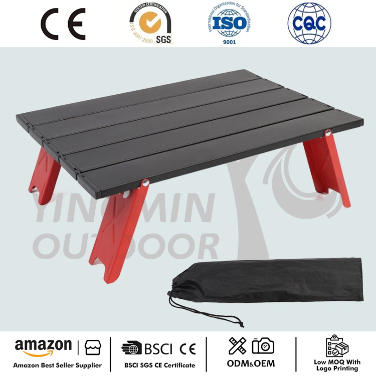 Bàn cắm trại gấp nhỏ